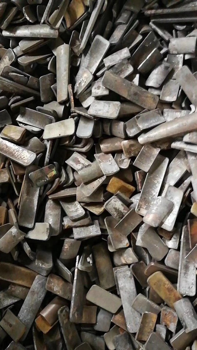 其他报废产品 (13)